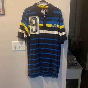 Akademiks polo size L